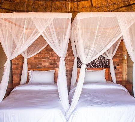 Naibala Manyara Lodge 음토와음부 외부 사진